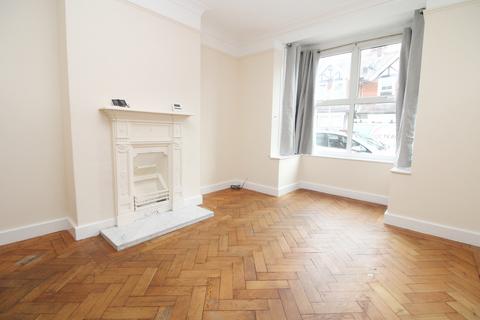 3 bedroom terraced house to rent, Havelock Road, Eastbourne