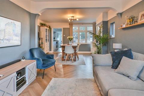 undefined, Weald Road, Brentwood