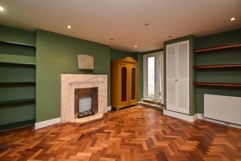 2 bedroom apartment for sale, Marina, St. Leonards-On-Sea TN38