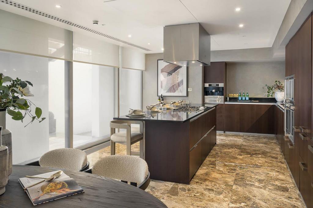 Kitchen 1