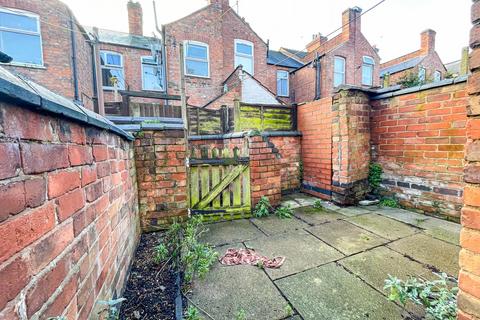 2 bedroom terraced house for sale, Gaul Street, Leicester