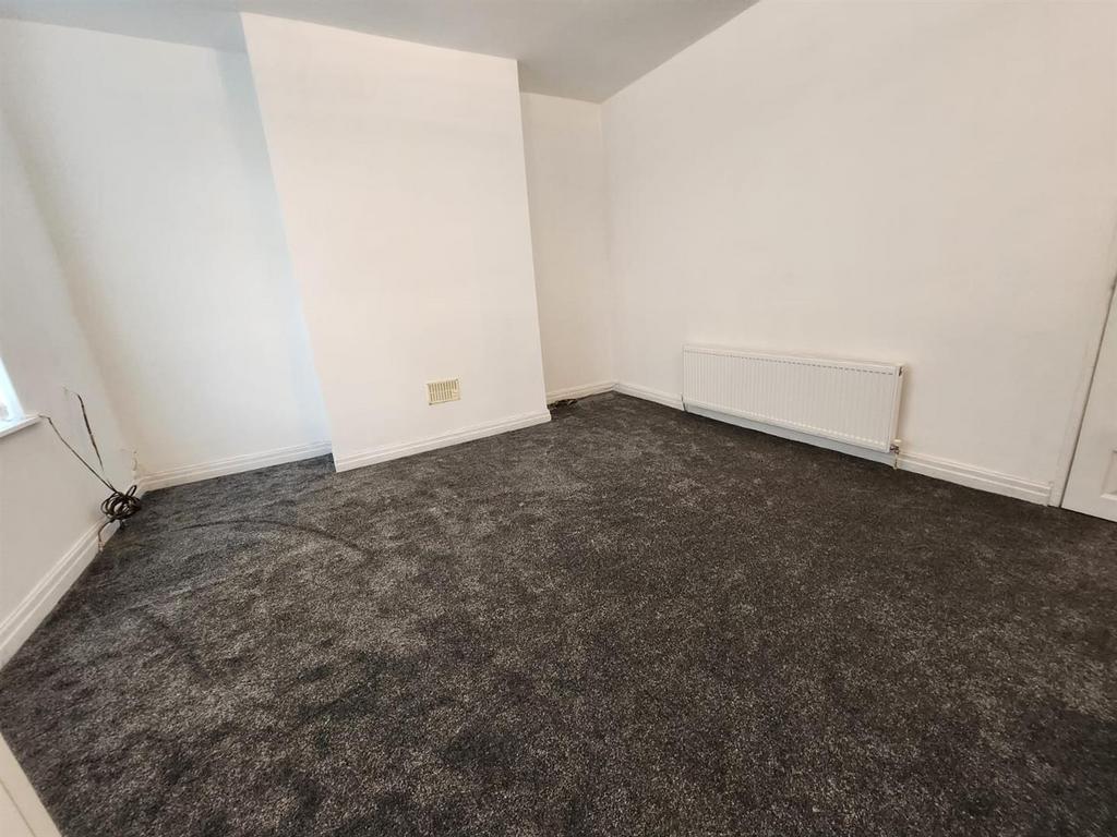 Lounge alt.jpeg