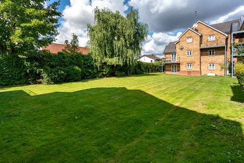undefined, Willow Court, Hemel Hempstead, HP3