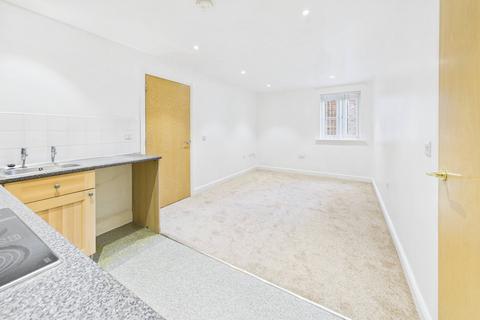 1 bedroom apartment for sale, Willow Court, Hemel Hempstead, HP3