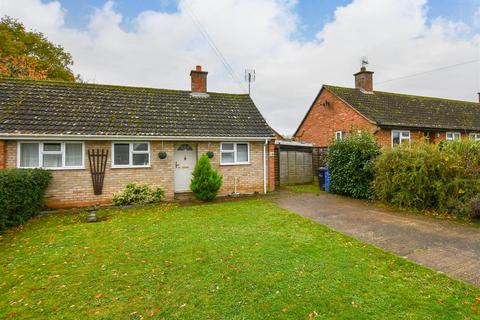 2 bedroom semi-detached bungalow for sale, Highwood Road, Gazeley CB8