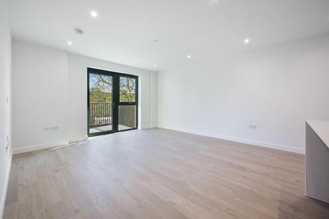 2 bedroom apartment to rent, Azure House, Alexandra Gate, London, N8
