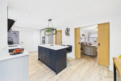 undefined, Forest Edge Way, Burton-On-Trent DE13