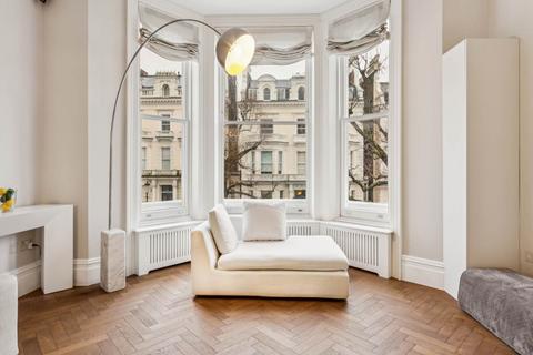2 bedroom flat to rent, Holland Park, Holland Park, London, W11,