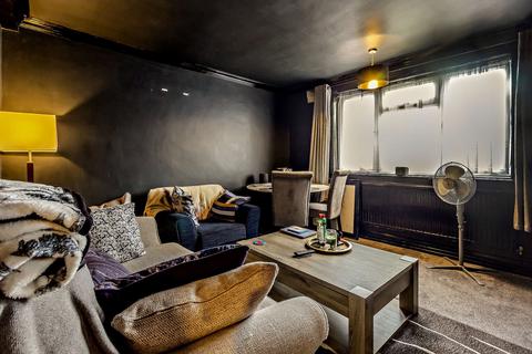 undefined, Crammavill Street, Grays, RM16