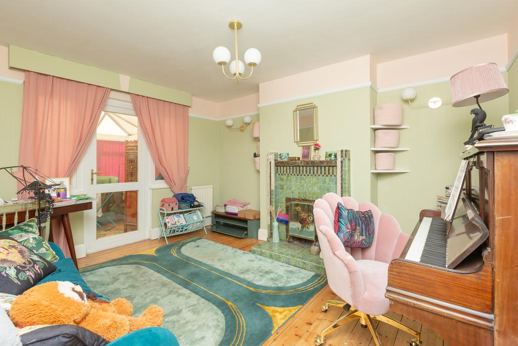 Picture 6