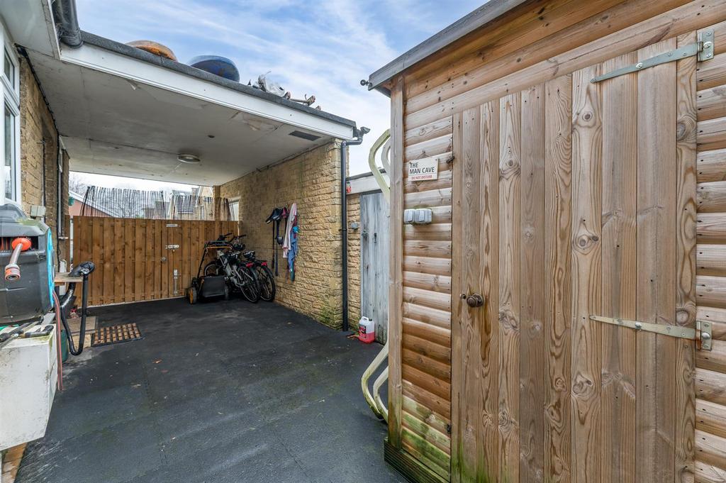 Carport