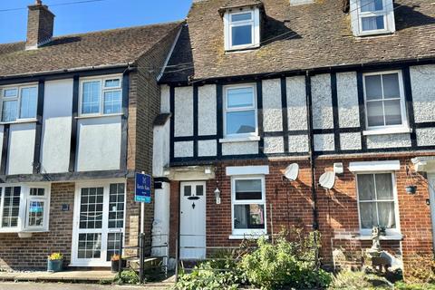 2 bedroom terraced house to rent, The Street, Folkestone CT18