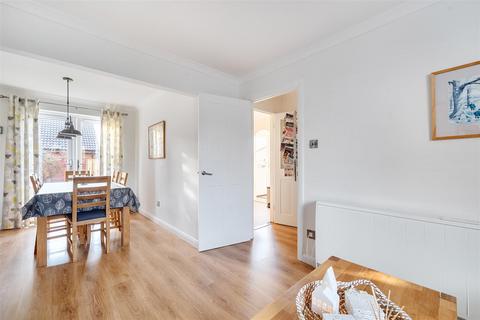 undefined, Elizabeth Drive, Devizes