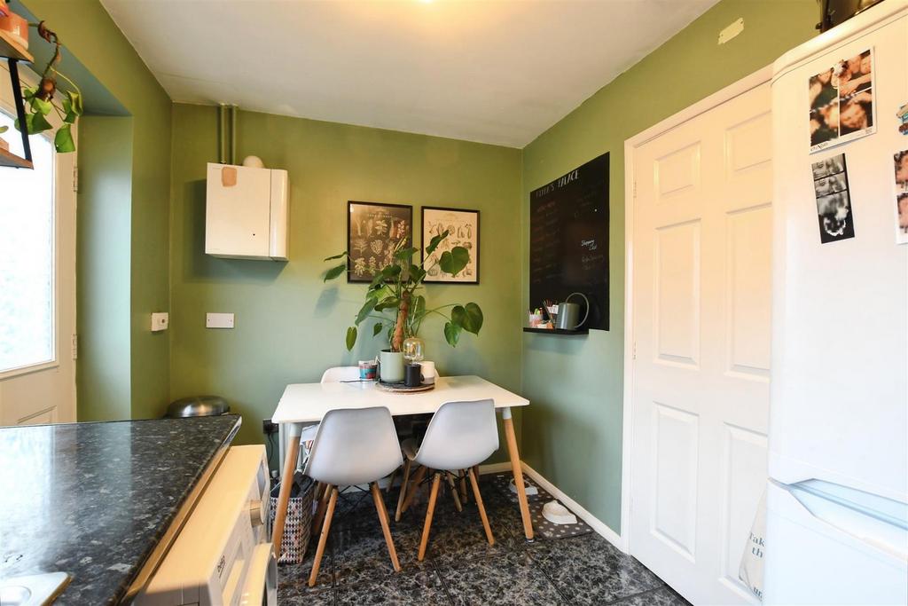 Fitted Dining Kitchen