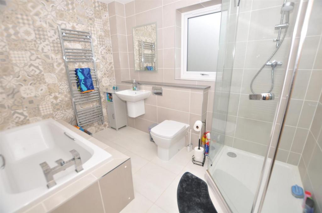 Family Bathroom/Shower Room/WC