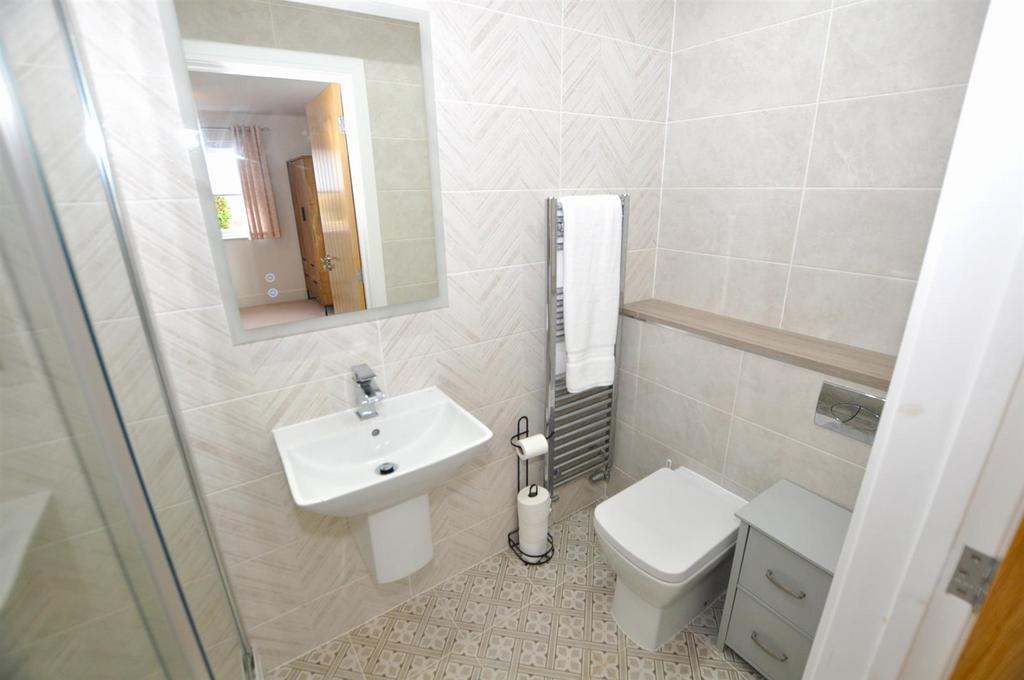 Ensuite
