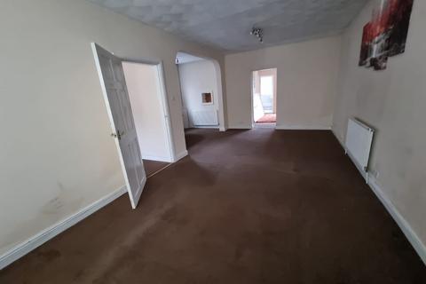 3 bedroom semi-detached house for sale, Roseneath Avenue, Leicester, LE4