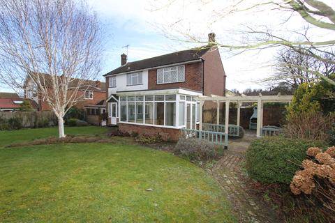 4 bedroom detached house for sale, Woodcroft Drive, Eastbourne BN21
