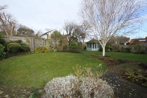 4 bedroom detached house for sale, Woodcroft Drive, Eastbourne BN21