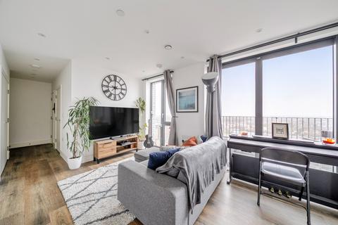 1 bedroom apartment for sale, Ascot House, 30 Mill Mead, Staines, TW18