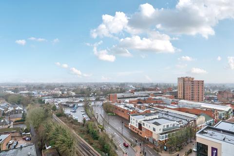 1 bedroom apartment for sale, Ascot House, 30 Mill Mead, Staines, TW18