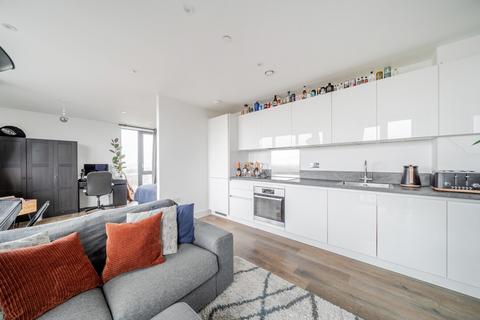 1 bedroom apartment for sale, Ascot House, 30 Mill Mead, Staines, TW18