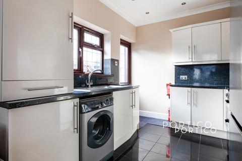 2 bedroom flat to rent, Palmerston Road, London, E7