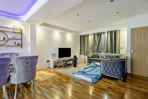 undefined, Croppath Road, Dagenham, RM10