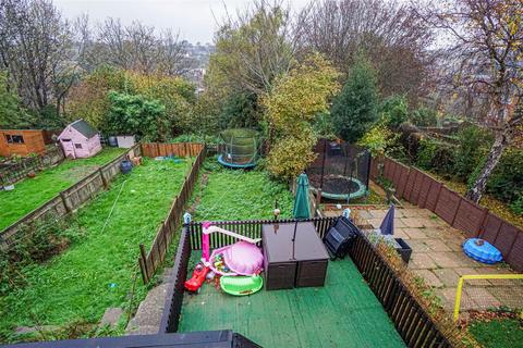 3 bedroom terraced house for sale, Oakfield Road, Hastings