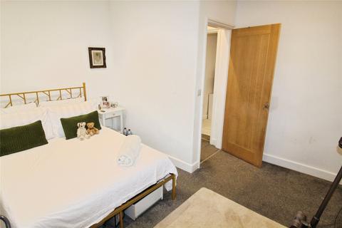 2 bedroom flat for sale, Queen Street, Devon TQ12