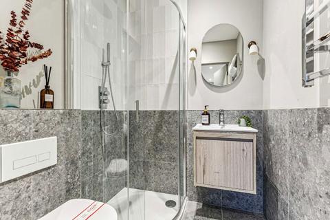 undefined, Craven Avenue, London W5