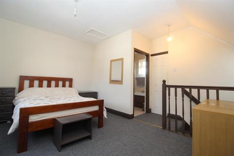 undefined, Brydges Place, Cardiff CF24