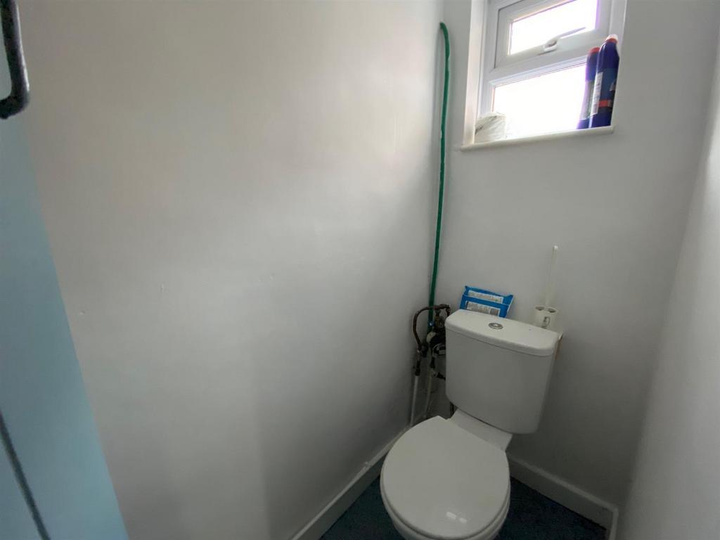 WC.jpg