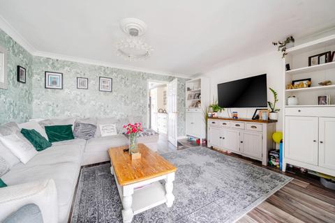 3 bedroom semi-detached house for sale, Edmunds Road, Cranwell, Sleaford, NG34