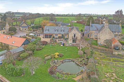 undefined, Newton, Northamptonshire, NN14