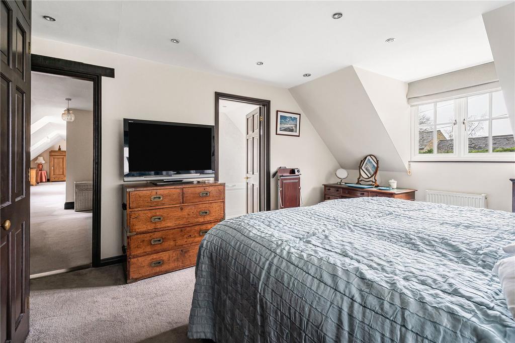 Main Bedroom