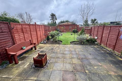 undefined, Peartree Road, Luton, LU2 8BA