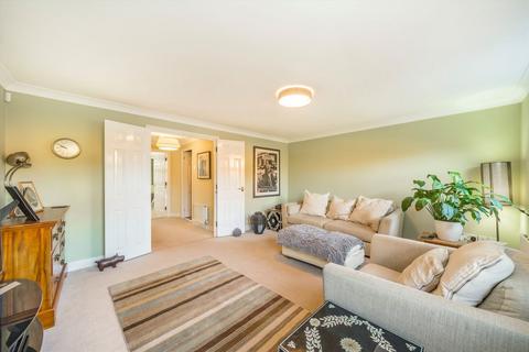 4 bedroom house for sale, Massingberd Way, London SW17