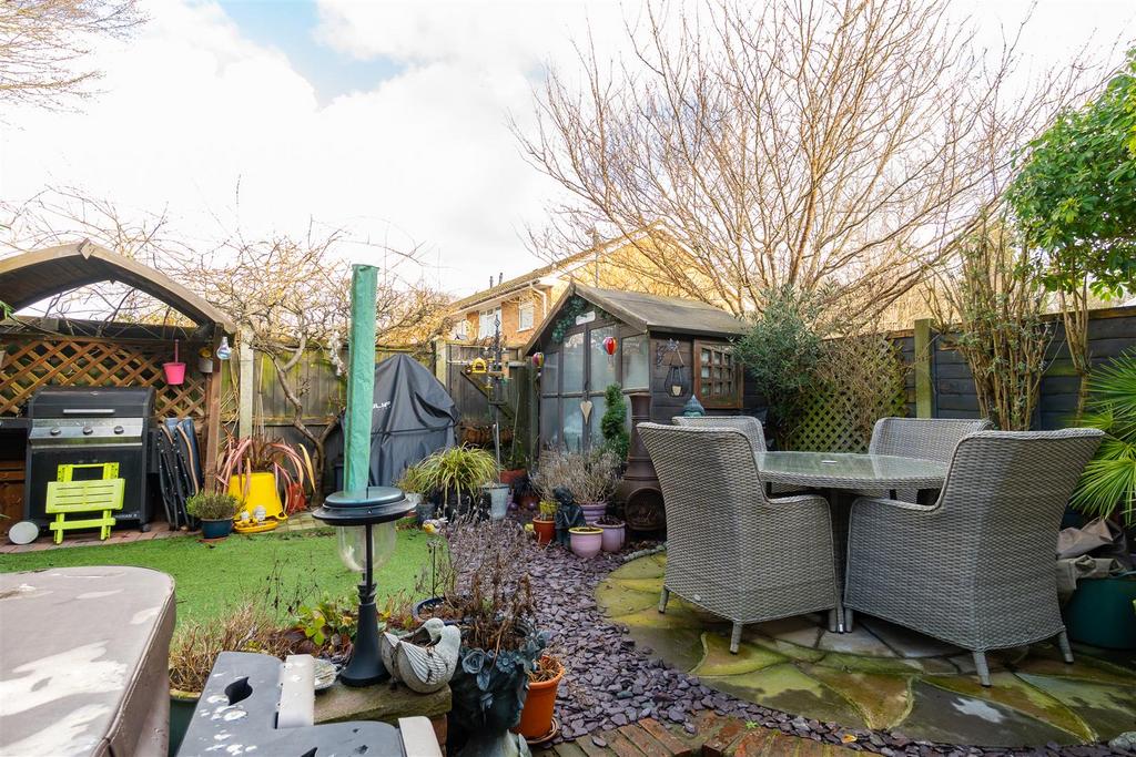 Newenden Close, Maidstone22.jpg