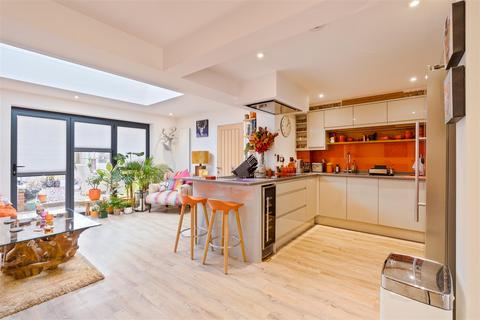 undefined, Newenden Close, Maidstone