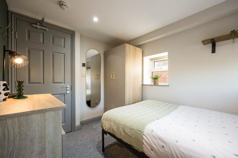 7 bedroom semi-detached house to rent, 25, Norreys Road OX11