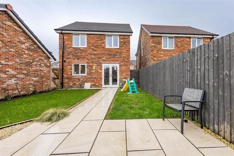 3 bedroom detached house for sale, Triumph Road, Farington, Leyland