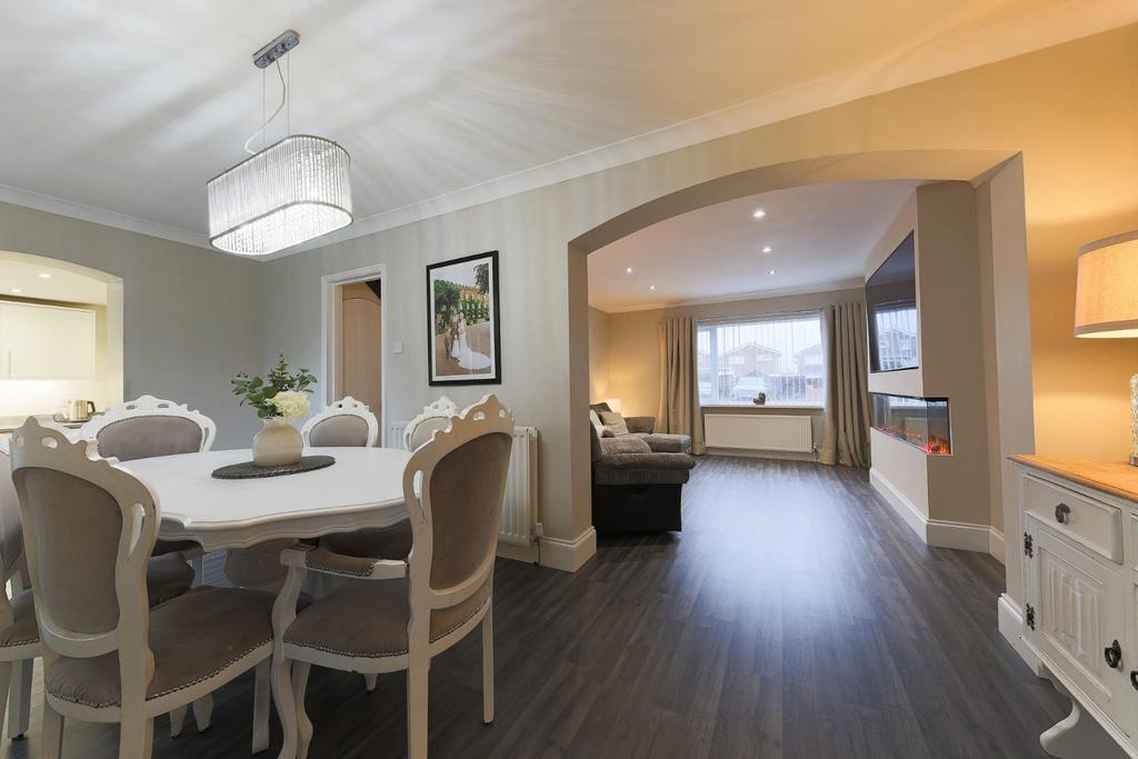 Dining Room.jpg