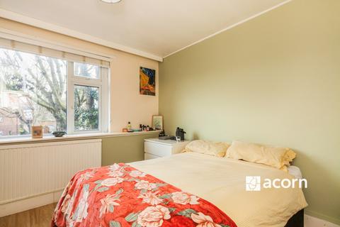 undefined, Lordship Lane Dulwich SE22