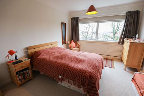 2 bedroom flat for sale, Braemar Court, Morecambe
