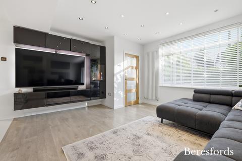 undefined, Dene Path, South Ockendon, RM15