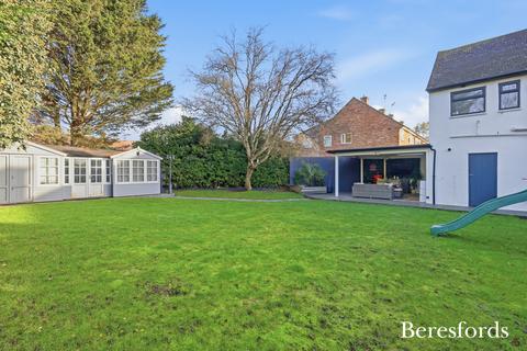 undefined, Dene Path, South Ockendon, RM15