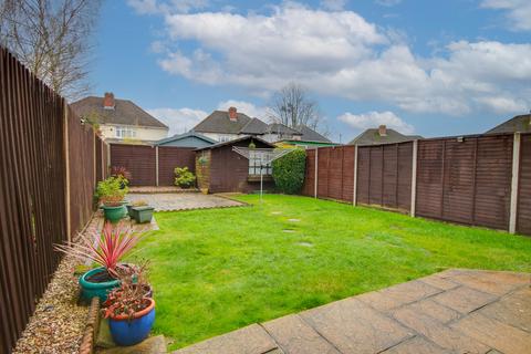 undefined, GUIDE PRICE £325,000 - £350,000! SHOLING! DOUBLE STOREY EXTENDED! A MUST SEE!