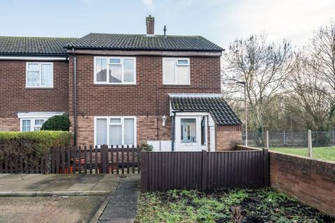 3 bedroom end of terrace house for sale, Pilgrims Way, Bedford