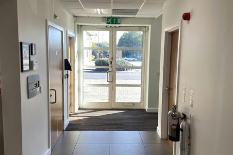 Office to rent, Athena Ct Warwick CV34 6UX